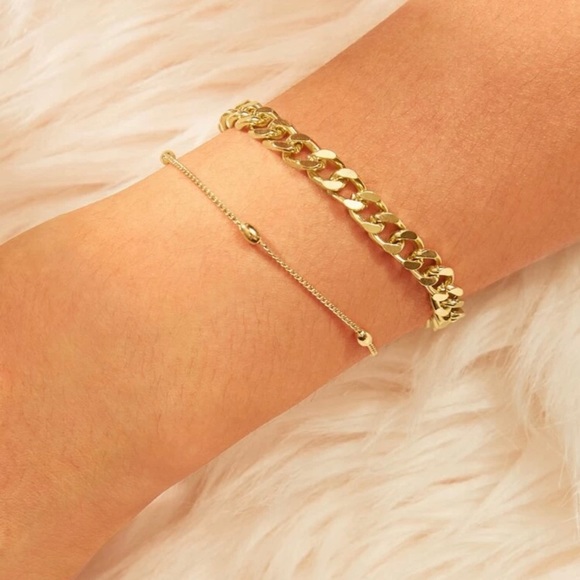 Urban Outfitters Jewelry - 3/$30 💛 2pc Chain Bracelet